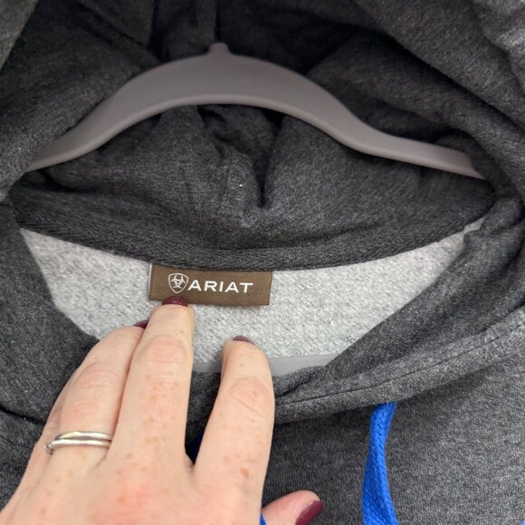 Ariat Gray Blue Logo Pullover Hoodie Sweatshirt Mens SEE MEASUREMENTS - Picture 2 of 6